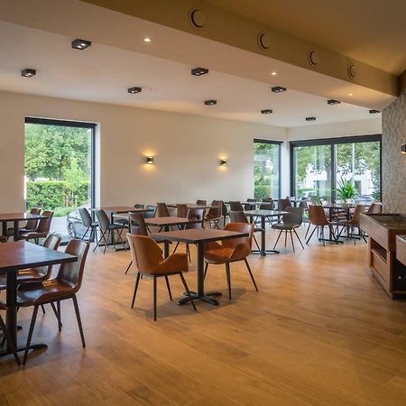 Hotel Huron مول المظهر الخارجي الصورة
